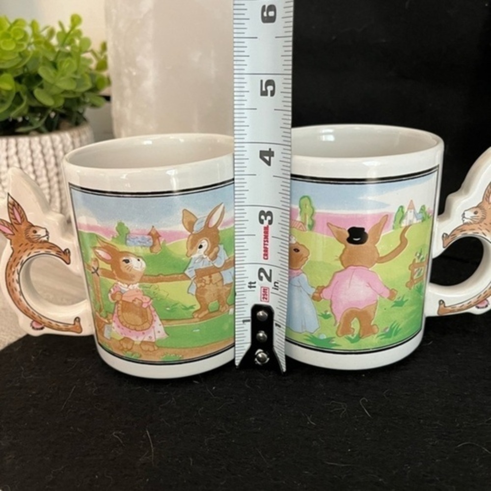 Vintage 1994 PETER RABBIT Shaped 3D Handle Easter Bunny Coffee Mug Set of 2 - Picture 11 of 14